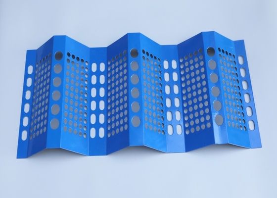 2.4m 정사각형 홀 펀치드 메탈 시트 다중기능 안전성과 환기 시트