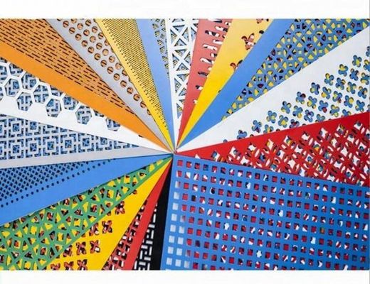 슬로티드 홀 펀치드 메탈 화면 알루미늄 관통된 패널 다양한 색상