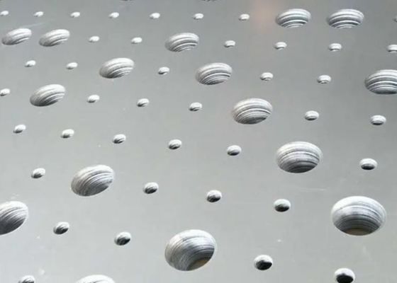 산업 설비 및 필터용 맞춤형 구멍 패턴이 있는 0.2mm-10mm 두께의 스테인레스 스틸 천공 금속 시트