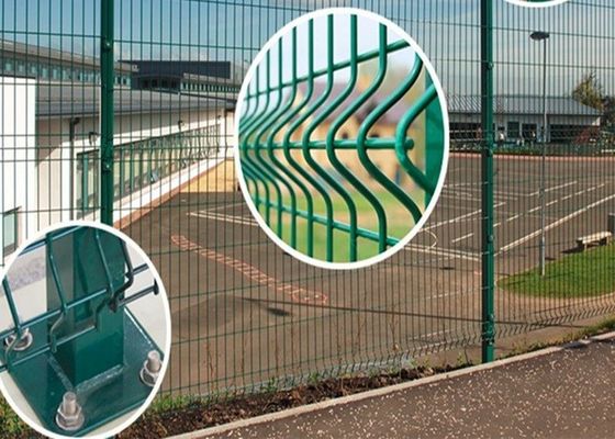 경직 방지 탄소 강철 PVC 코팅 안전 울타리 용 용접 철망