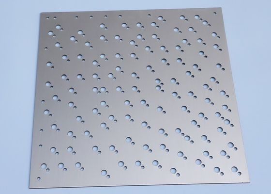 개조 할 수 있는 구멍 모양을 가진 은 perforated sheet